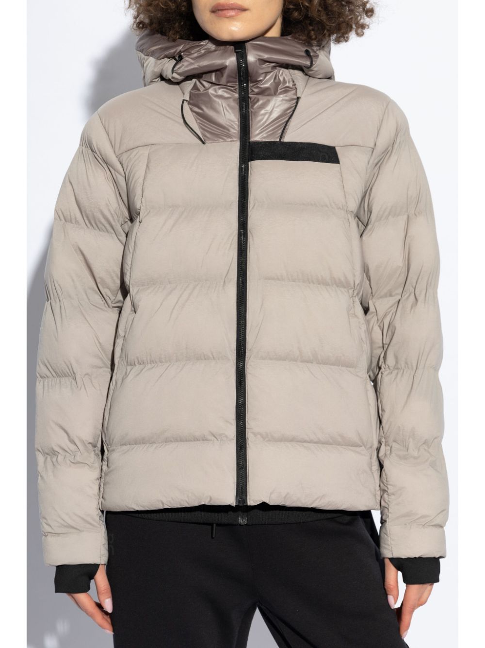 On Challenger 2 Womens Jacket-Zinc