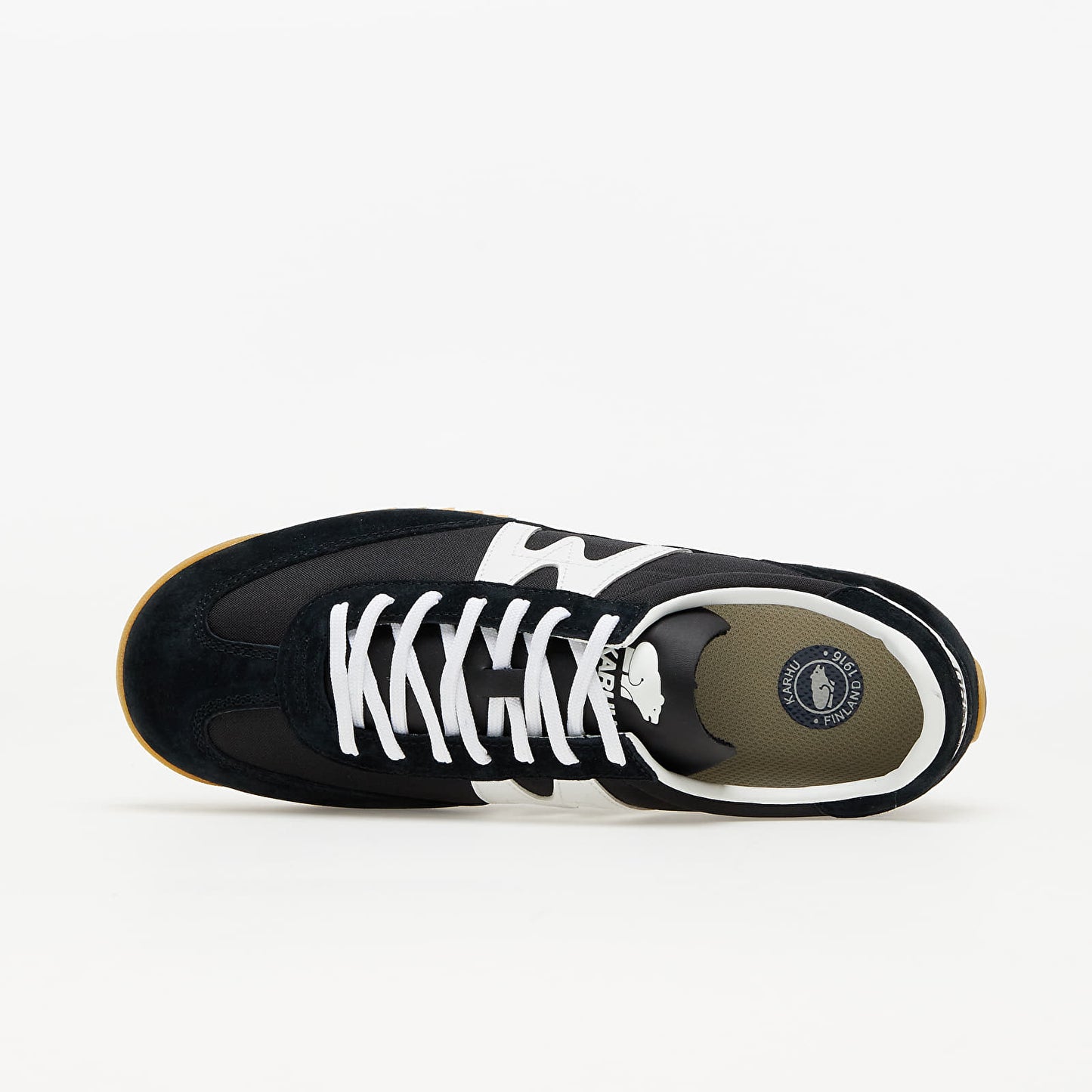 Karhu Mestari Black/White