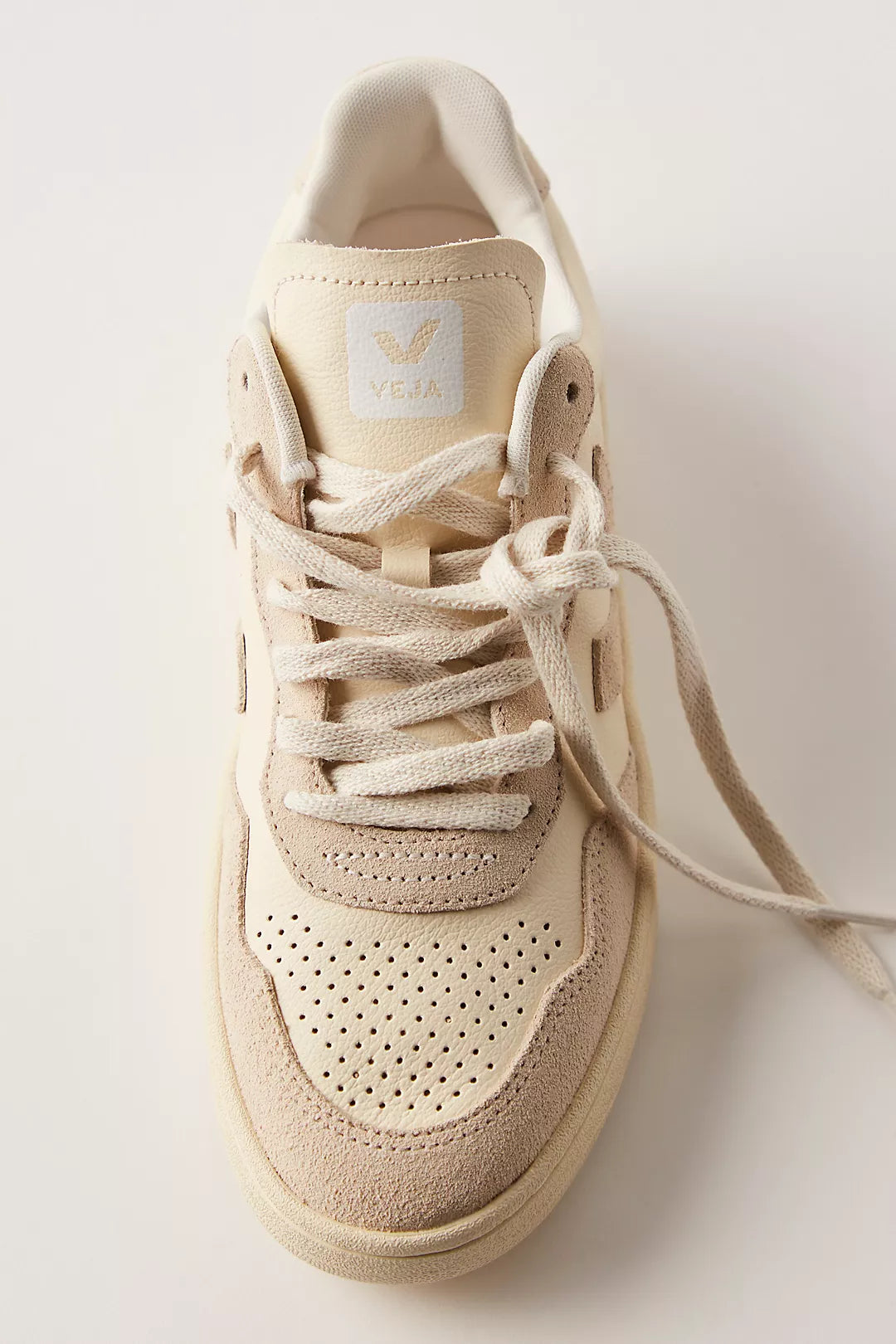Veja Womens V-90 OT Leather-Cashew Oat