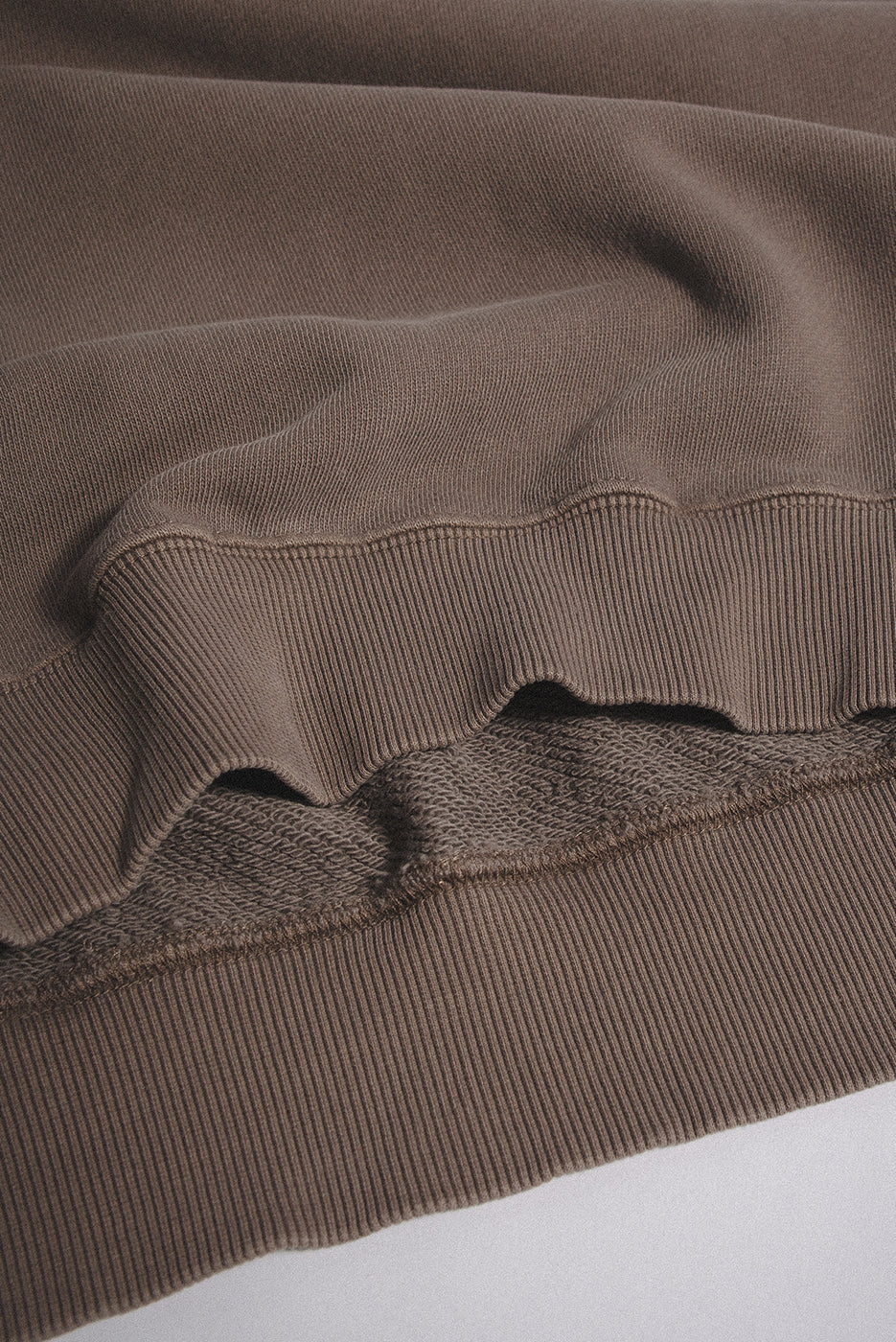 Elwood Clothing Oversized Core Crewneck- Vintage Brown