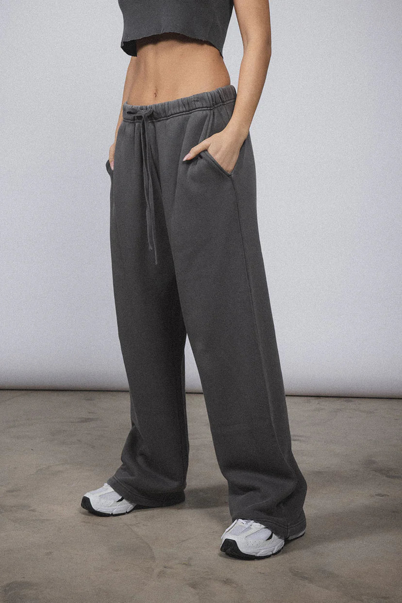Elwood Clothing Core Straight Leg Sweatpant - Vintage Grey