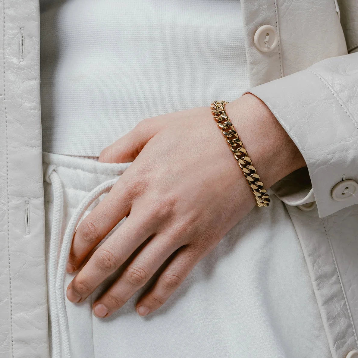 Vitaly Kickback Gold Bracelet