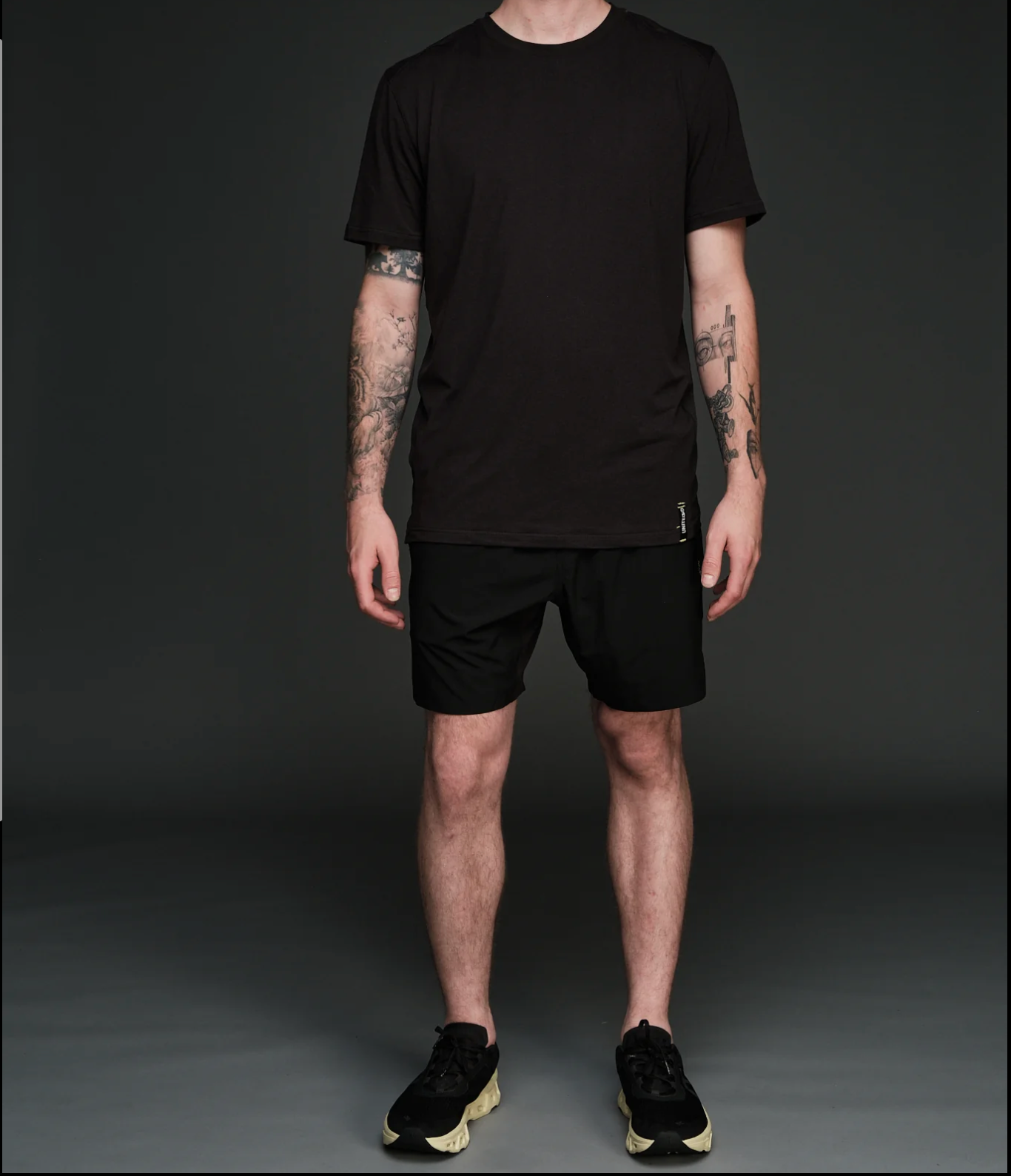 UNITED50 Lang 7.5 (lined) Short- Black