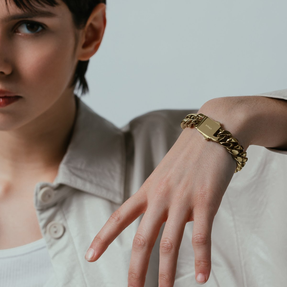 Vitaly React Bracelet Gold