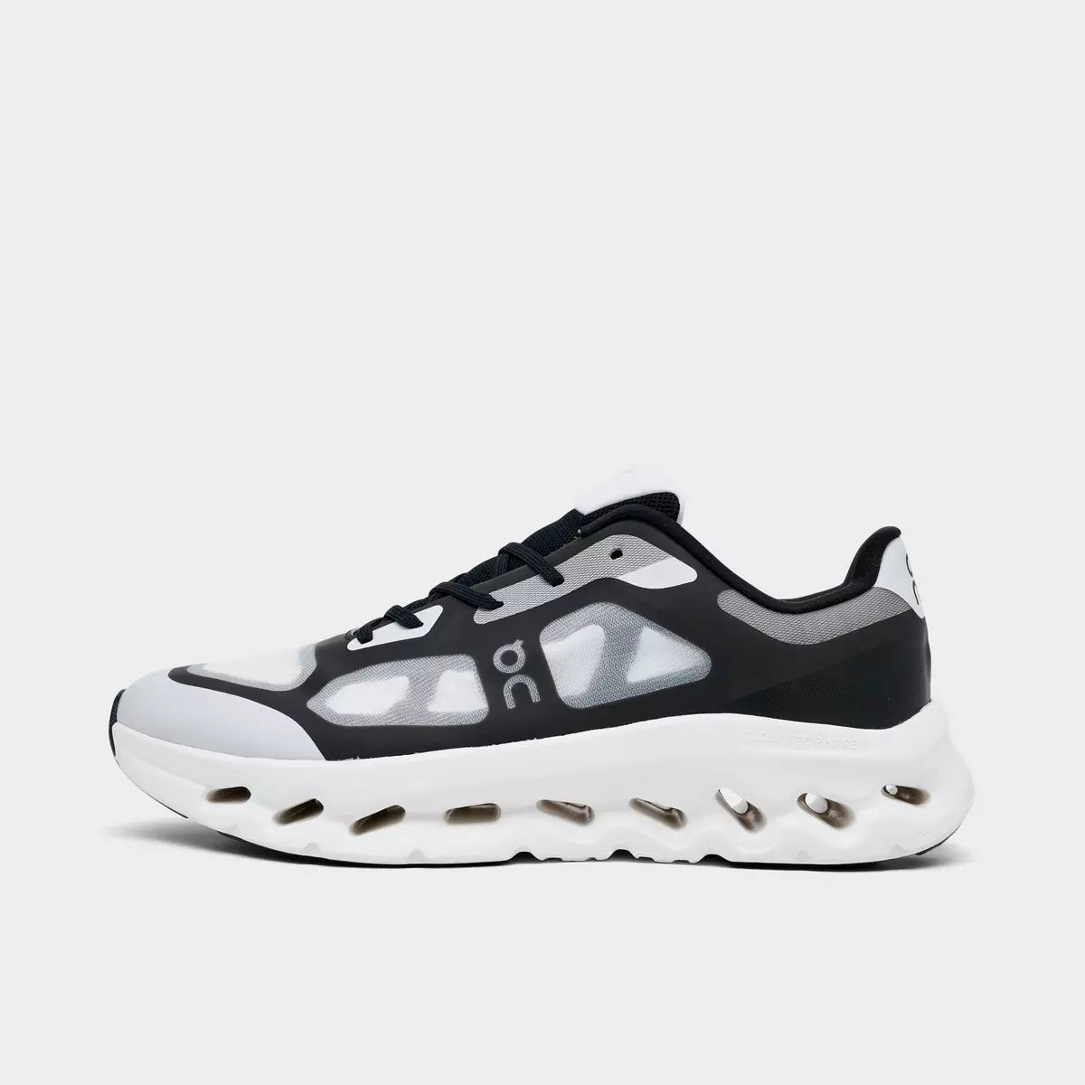 ON Cloudtilt Remix Mens- Black/Ivory