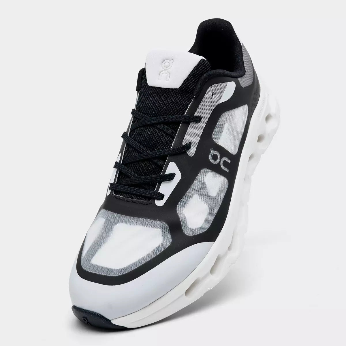 ON Cloudtilt Remix Mens- Black/Ivory