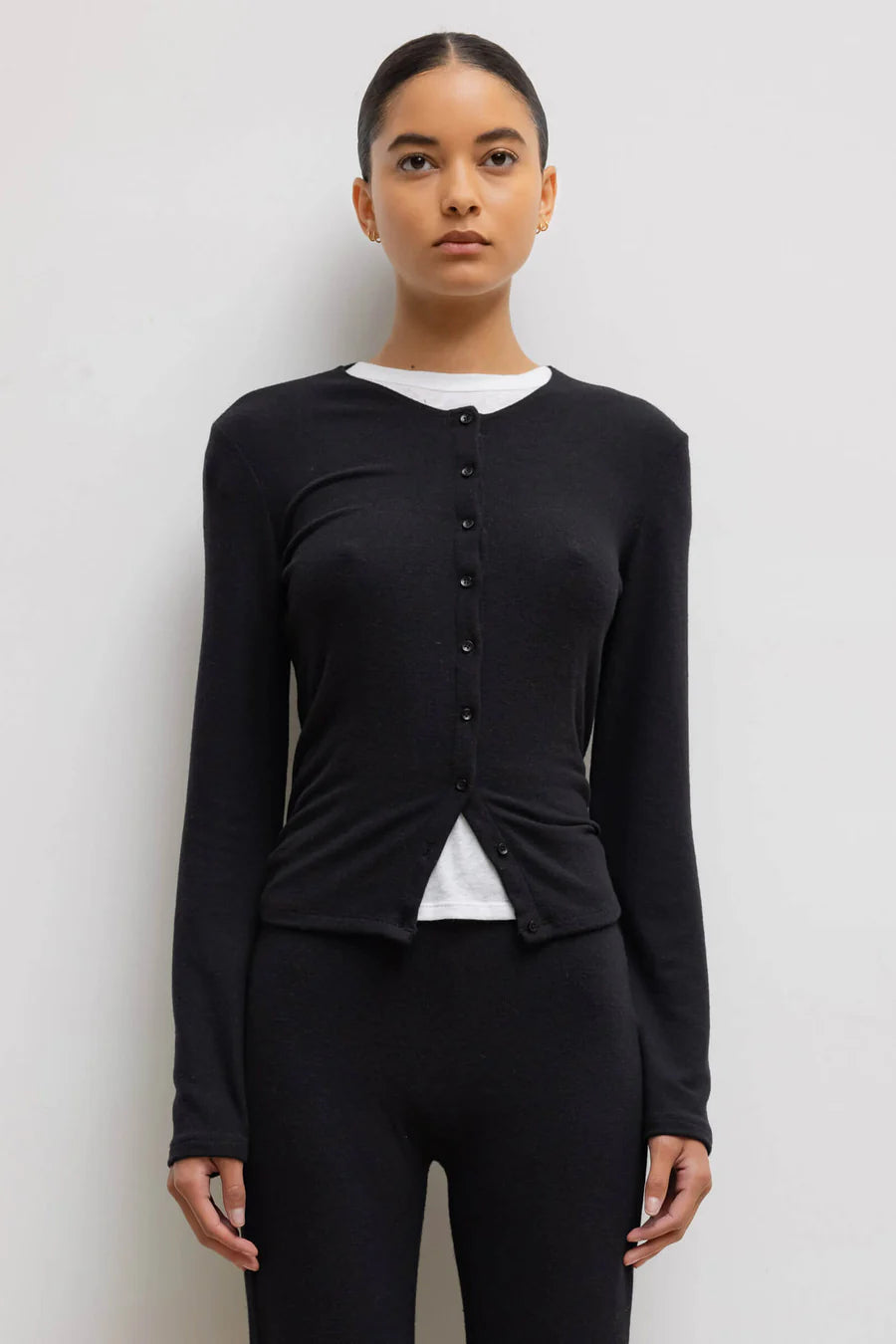 LESET LAUREN CROP CARDIGAN II- Black