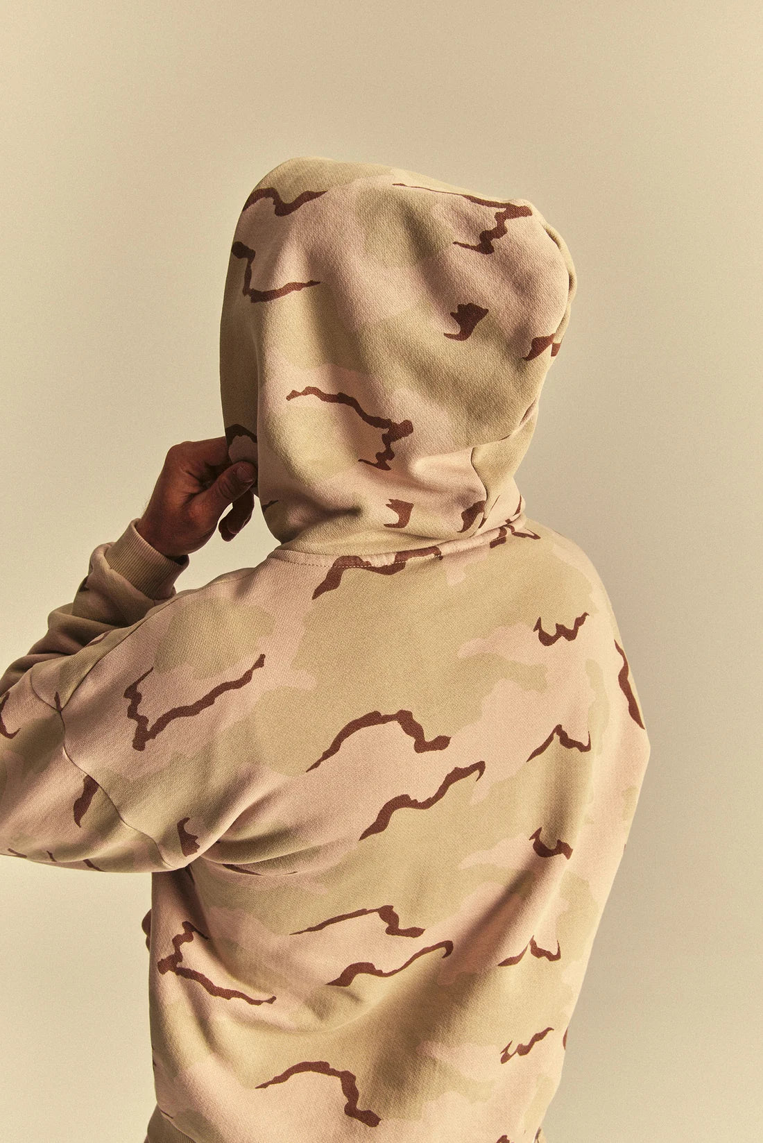 Elwood Camo Zip Hoodie- Sand Camo