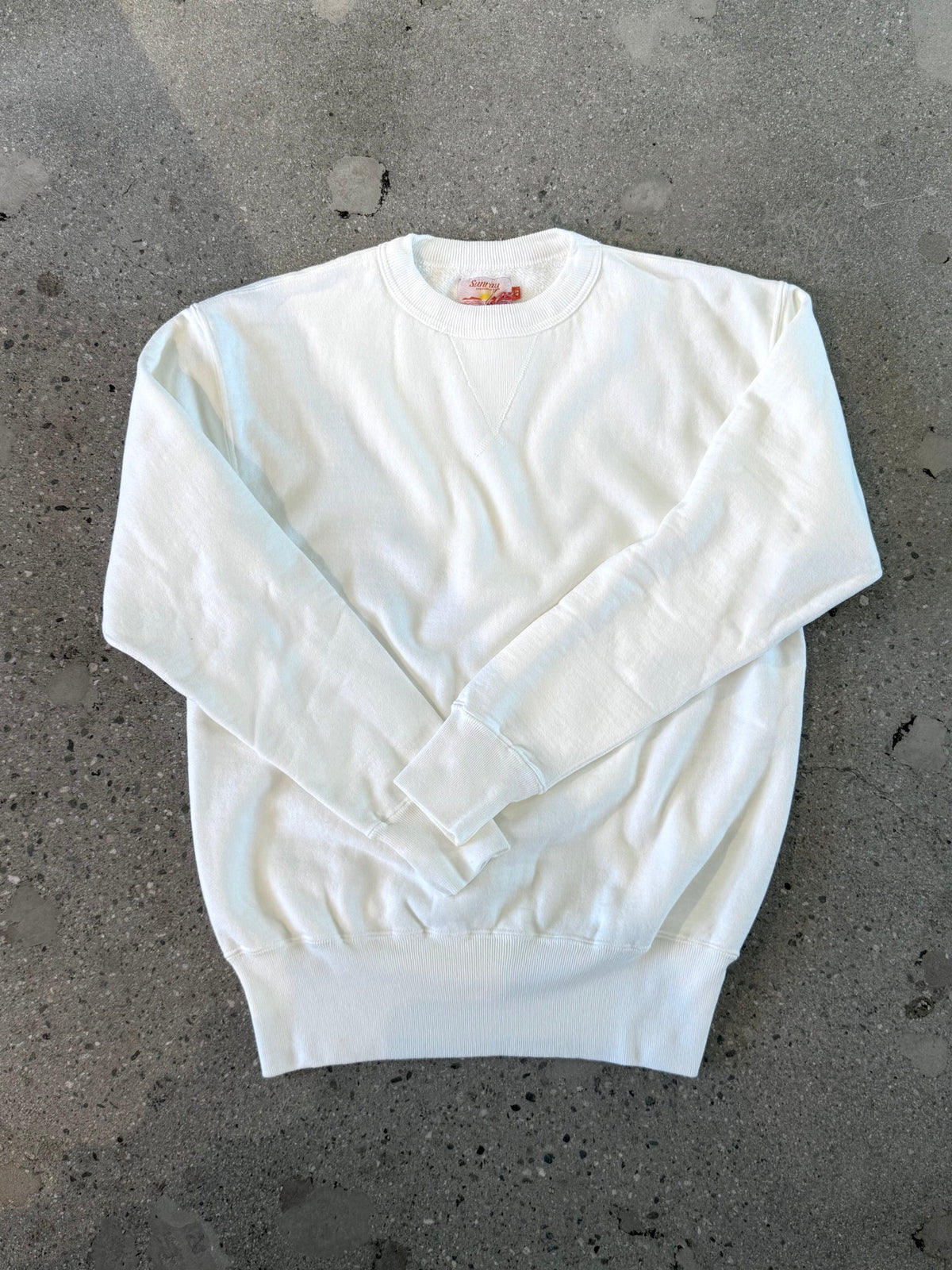 SUNRAY OFF WHITE LANIAKEA CREWNECK SWEATSHIRT