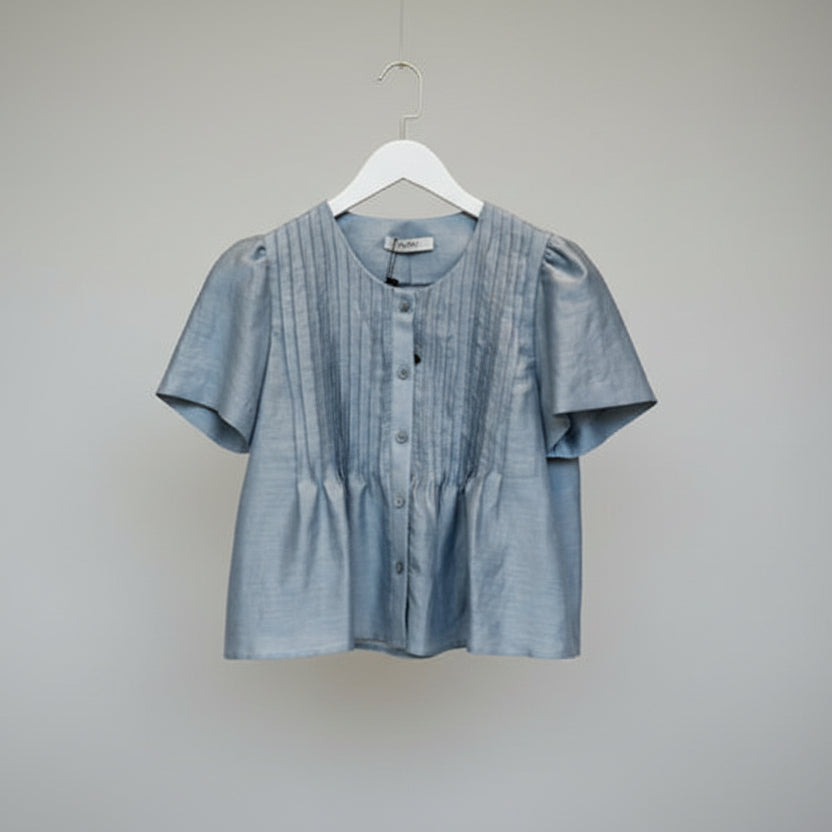 FLENO Pintuck Flare Blouse- Sky Blue