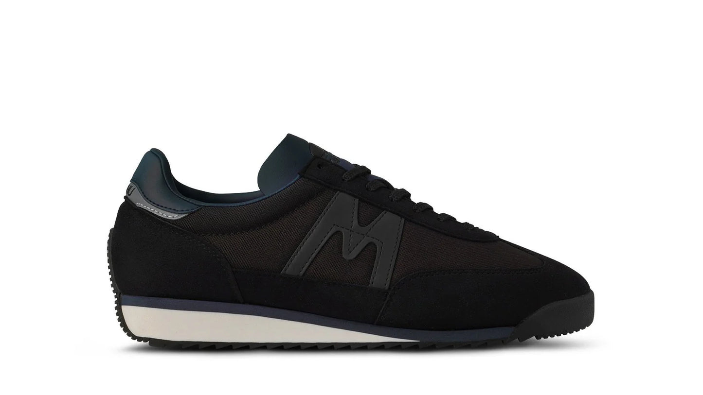 Karhu Meatari -Jet Black/India Ink