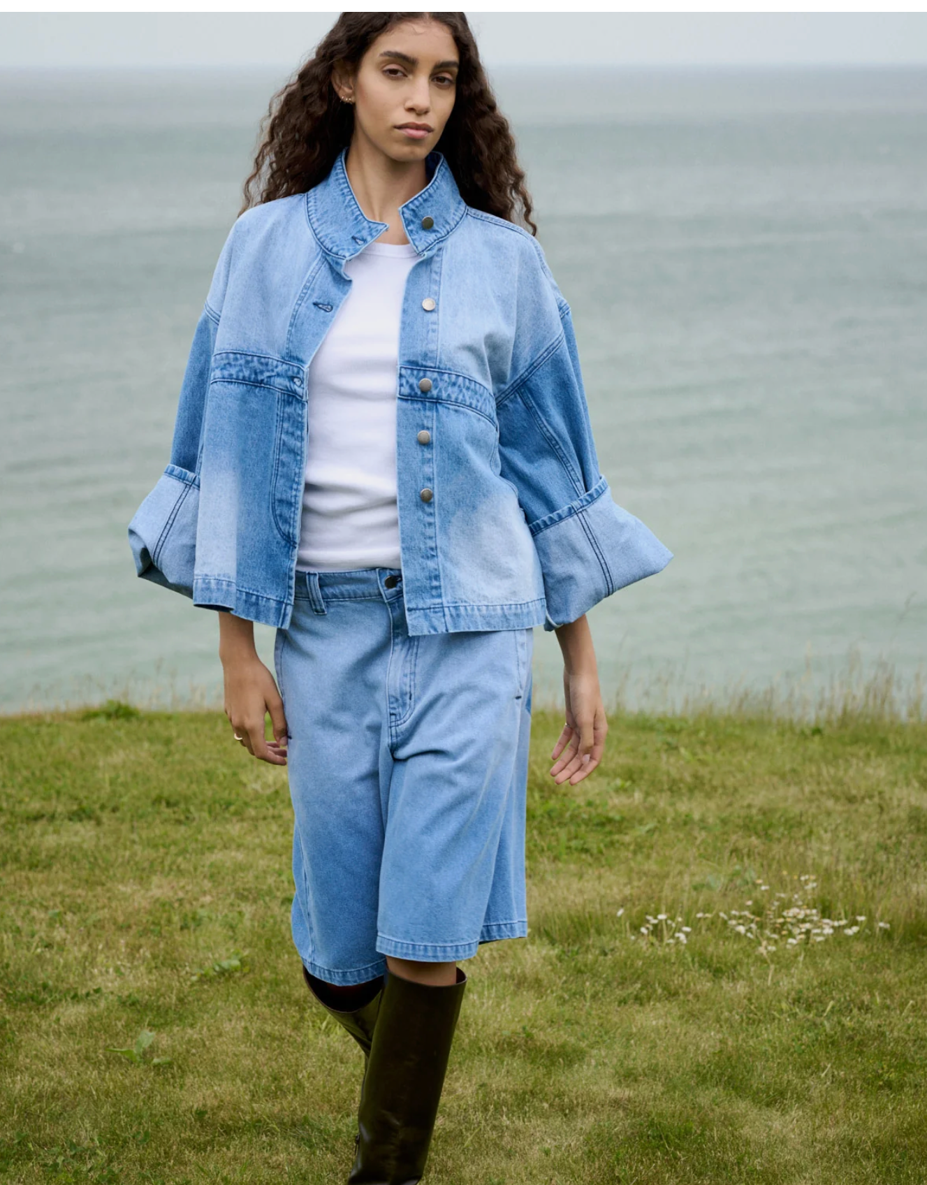 Rabens Saloner  Raha Light Denim Wide Shorts