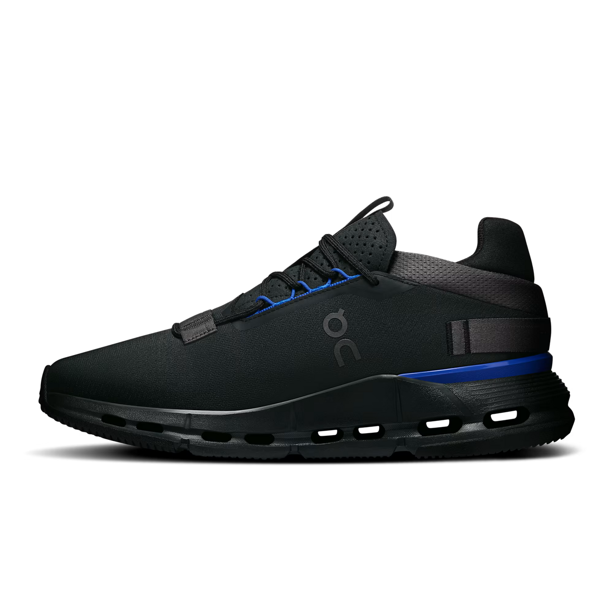 On CloudNova 2 Mens- Black/Black