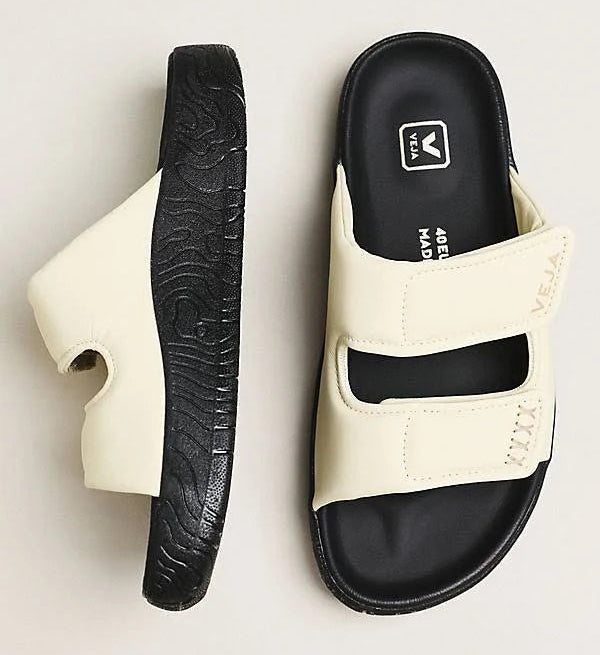 Veja Etna Bold Leather- Cashew