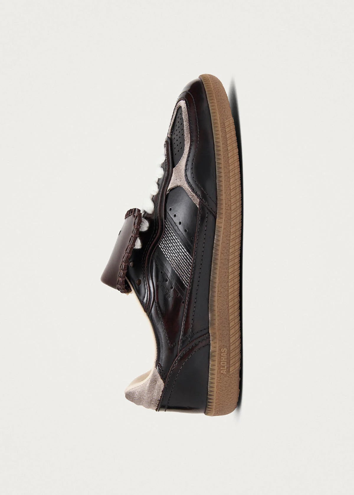 ALOHAS 490 Club Brushed Dark Chocolate Leather