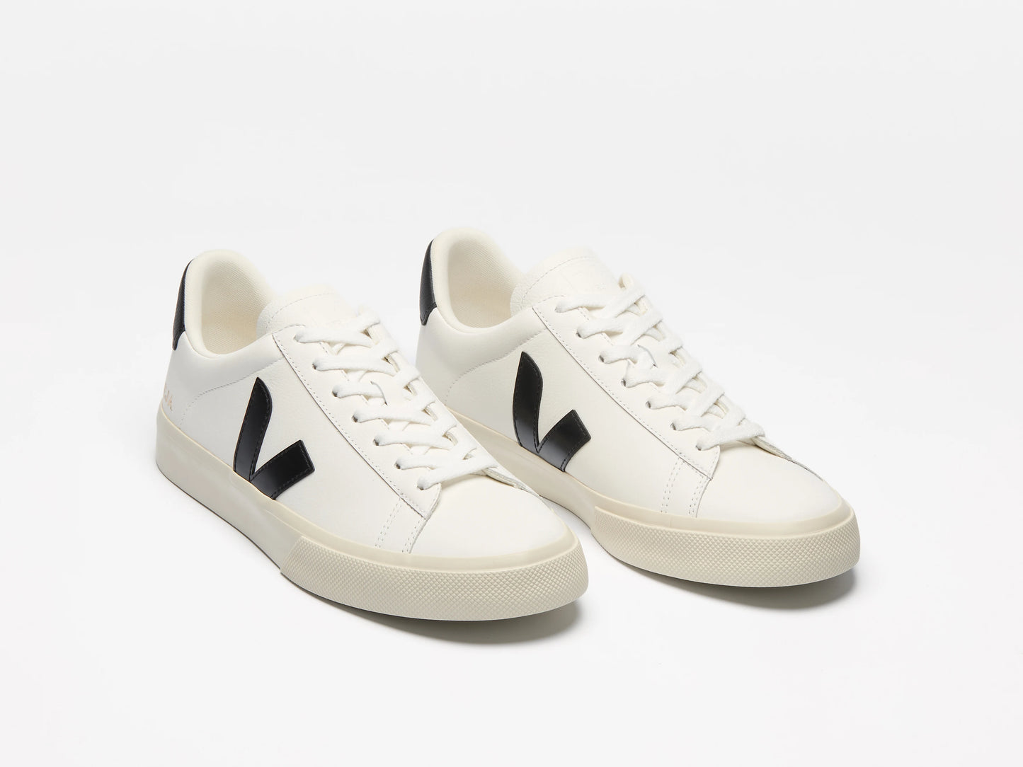 Veja Mens Campo Leather- Extra White Black