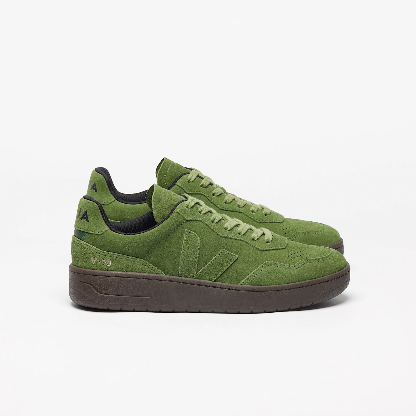 Veja Mens V90 Suede- Full Militar Eagle
