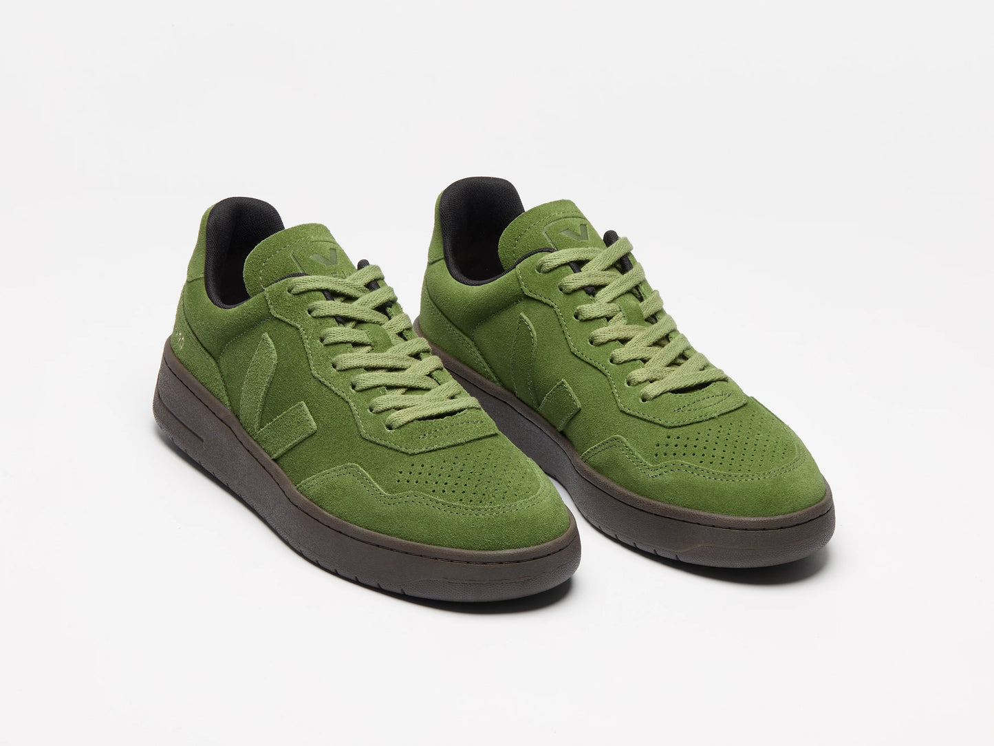 Veja Mens V90 Suede- Full Militar Eagle