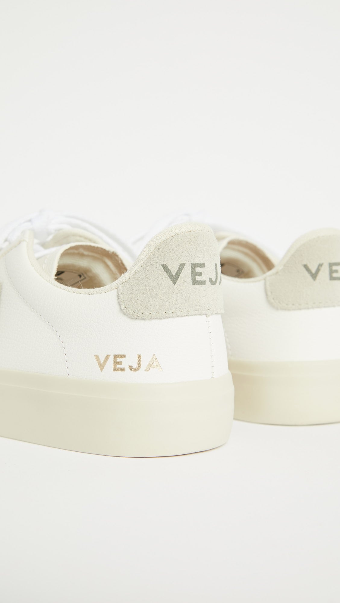 Veha  Womens Campo - Extra White Natural Suede